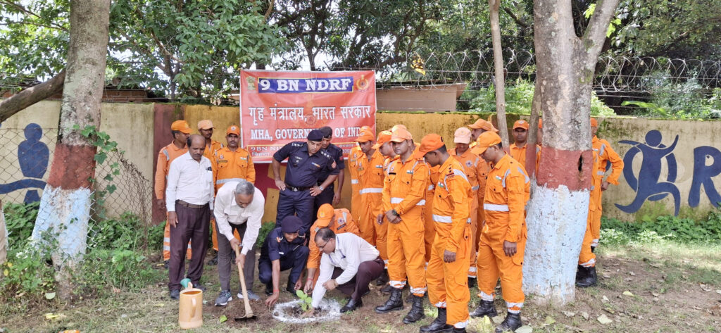 एनडीआरएफ ने दिया पर्यावरण संरक्षण का संदेश