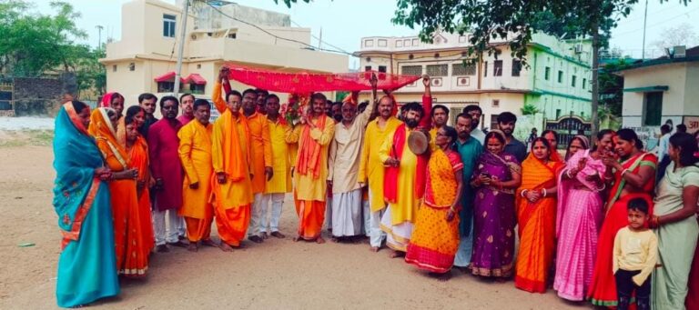 वासांतिक दुर्गा पूजा की शुरुआत नव पत्रिका प्रवेश के साथ हुई
