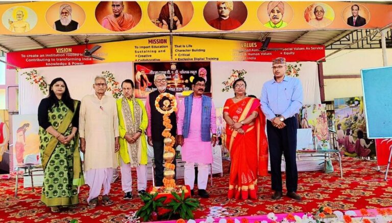 वैदिक चेतना शिविर में विद्यार्थियों को मिली चेतनापूर्ण शिक्षा की प्रेरणा: बैठा