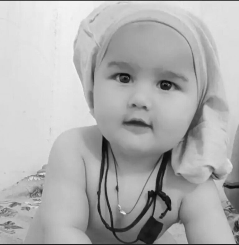 गुब्बारा निगलने से आठ माह के मासूम की मौत