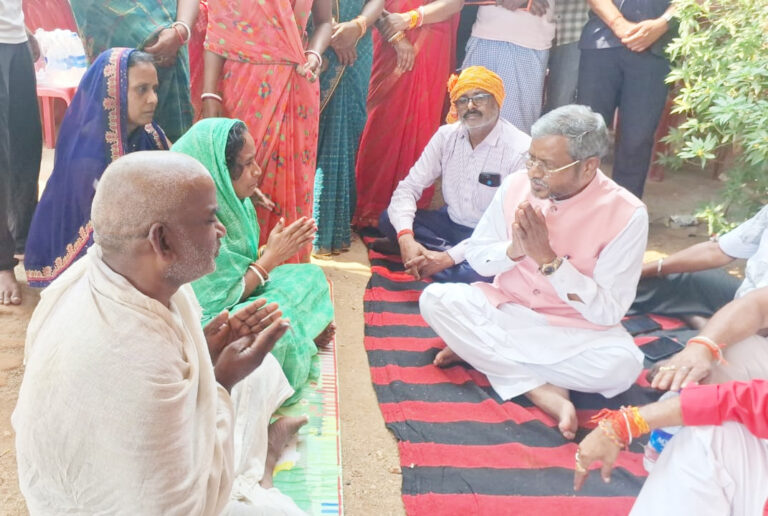 प्रेम कुमार महतो को शहीद का मिले दर्ज़ा, दोषी पर हो कठोर कार्रवाई : बाबूलाल प्रेम कुमार महतो को शहीद का मिले दर्ज़ा, दोषी पर हो कठोर कार्रवाई : बाबूलाल