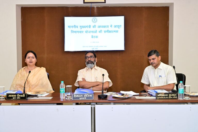 विकास योजनाओं को जन-जन तक पहुंचाने के लिए सरकार प्रतिबद्ध- मुख्यमंत्री