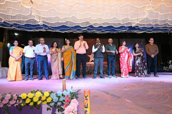 स्वर्णरेखा महिला समिति का 'स्पार्कल' समारोह : नारी शक्ति और संस्कृति की अनूठी छटा