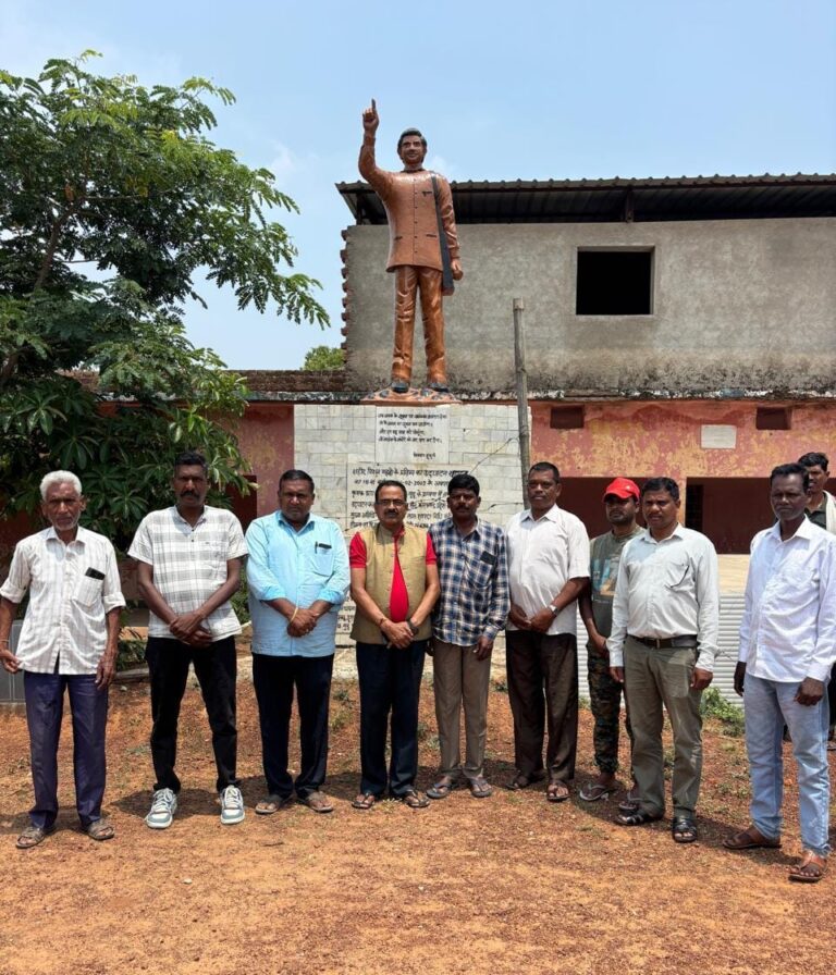 शहीद विशुन महतो स्मारक संस्था का पुनर्गठन: नई कार्यकारिणी गठित, निष्क्रिय पदाधिकारियों को हटाया गया