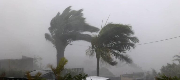 मानसून ने तोड़ा वक्त का पहरा! 16 साल में सबसे पहले केरल पहुंचा, झमाझम बारिश से दिल्ली-नोएडा तक ऑरेंज अलर्ट