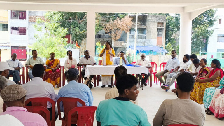 महापहान सम्मेलन की घोषणा: आदिवासी परंपरा, संस्कृति और स्वशासन की रक्षा को लेकर रांची में संयुक्त बैठक का ऐलान महापहान सम्मेलन की घोषणा: आदिवासी परंपरा, संस्कृति और स्वशासन की रक्षा को लेकर रांची में संयुक्त बैठक का ऐलान