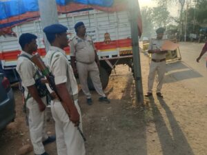 लूटकांड का पर्दाफाश: रांची पुलिस ने दो शातिर अपराधियों को किया गिरफ्तार, 407 टाटा ट्रक बरामद