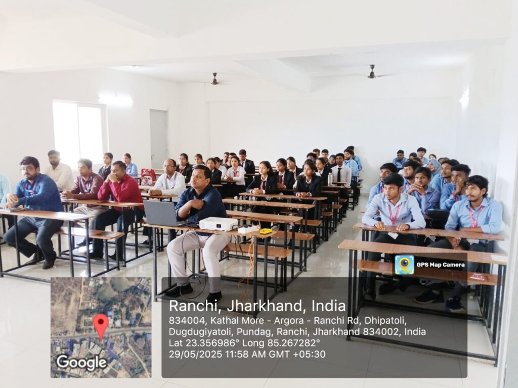 छात्रों ने ली नशा से दूर रहने की शपथ, RKDF में हुआ आयोजन