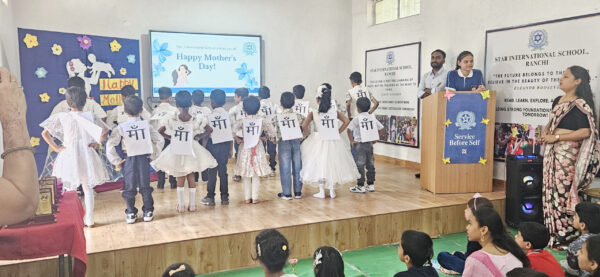 स्टार इंटरनेशनल स्कूल, रांची में मदर्स डे का भव्य आयोजन