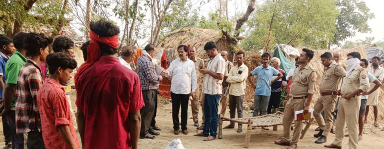 आकाशीय बिजली गिरने से एक ही परिवार के 4 लोगों की मौत आकाशीय बिजली गिरने से एक ही परिवार के 4 लोगों की मौत