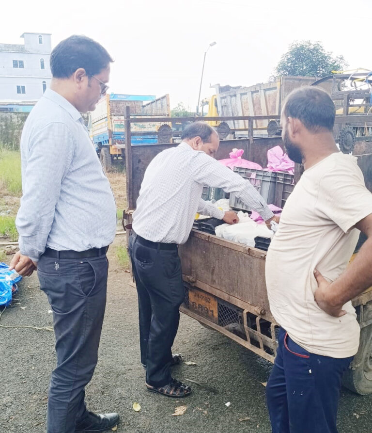 रांची में नकली पनीर की बड़ी खेप जब्त, प्रशासन ने मारा छापा रांची में नकली पनीर की बड़ी खेप जब्त, प्रशासन ने मारा छापा