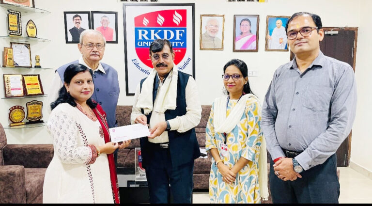 आरकेडीएफ यूनिवर्सिटी में सम्मान समारोह, अविजित घोष को दी गई अहम जिम्मेदारी