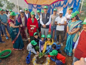 पीवीयूएनएल ने एनटीपीसी के 51वें स्थापना दिवस पर किया वृक्षारोपण एवं ध्वजारोहण समारोह का आयोजन