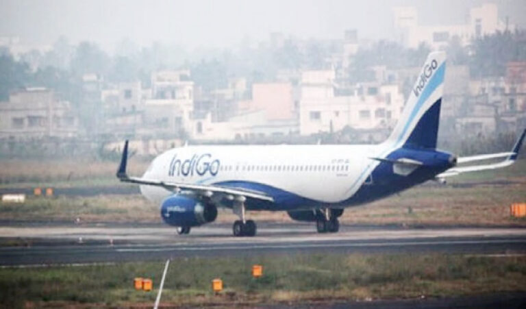 रांची एयरपोर्ट पर इंडिगो विमान की हार्ड लैंडिंग, पिछला हिस्सा रनवे से टकराया