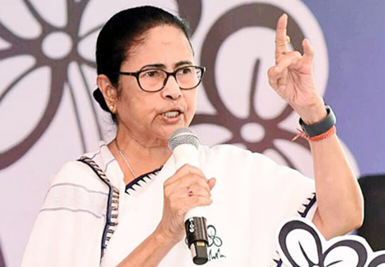 ममता बनर्जी बोलीं—मैंने नहीं भरा SIR फॉर्म, नागरिकता साबित करना अपमानजनक