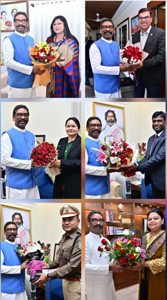 नववर्ष 2026 पर मुख्यमंत्री हेमंत सोरेन से अधिकारियों ने की भेंट नववर्ष 2026 पर मुख्यमंत्री हेमंत सोरेन से अधिकारियों ने की भेंट