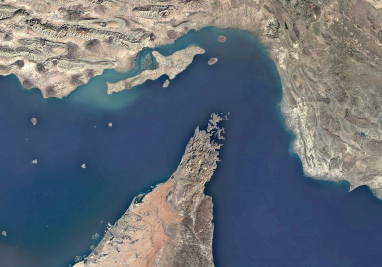 मिडिल ईस्ट में बढ़ा तनाव, B1 पुल पर हमले के बाद ईरान का पलटवार तैयार