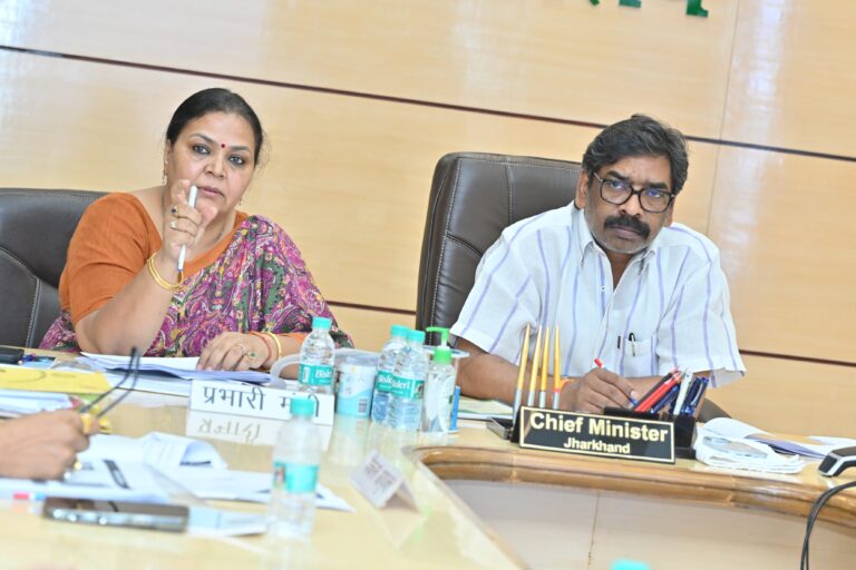 पंचायतों को सशक्त बनाकर अंतिम व्यक्ति तक योजनाओं का लाभ पहुंचाना सरकार की प्राथमिकता : मुख्यमंत्री हेमन्त सोरेन