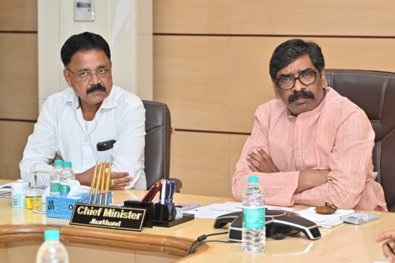 सीएम ने जीआईएस आधारित शहरी प्रबंधन प्रणाली की प्रगति की समीक्षा की, डेटा आधारित एवं पारदर्शी शहरी प्रशासन पर दिया जोर