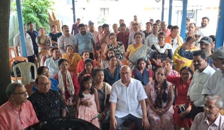 पीएम आवास लाभार्थियों को 19 जून को मिलेगी फ्लैट की चाबी, सरयू राय का जताया आभार पीएम आवास लाभार्थियों को 19 जून को मिलेगी फ्लैट की चाबी, सरयू राय का जताया आभार