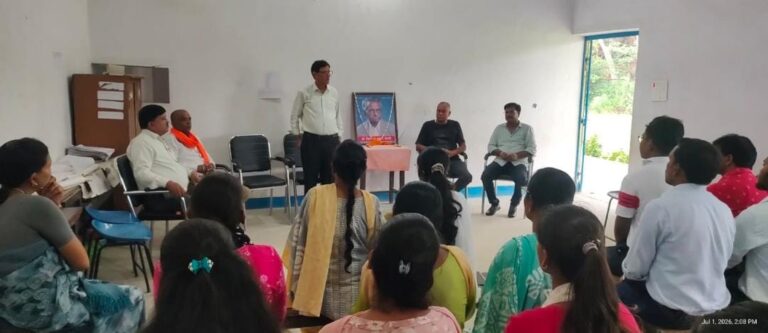 प्रेम मंजरी उच्च विद्यालय में गरिमापूर्ण ढंग से मनाई गई डॉ. बी. पी. केशरी की 94वीं जयंती प्रेम मंजरी उच्च विद्यालय में गरिमापूर्ण ढंग से मनाई गई डॉ. बी. पी. केशरी की 94वीं जयंती