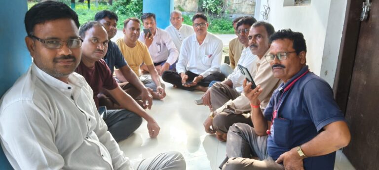आकलन पास सहायक अध्यापकों का बैठक संपन्न