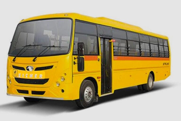 आंदोलन के बाद छात्रों की सुरक्षित घर वापसी का इंतजाम, रांची जिला प्रशासन ने उतारी बसों की पूरी फौज आंदोलन के बाद छात्रों की सुरक्षित घर वापसी का इंतजाम, रांची जिला प्रशासन ने उतारी बसों की पूरी फौज