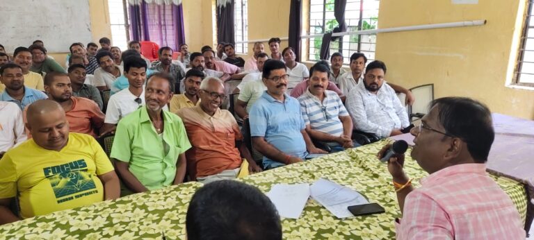 सुपौल में पीएम सूर्य घर योजना को लेकर बैठक, 893 आवेदन मिले सुपौल में पीएम सूर्य घर योजना को लेकर बैठक, 893 आवेदन मिले