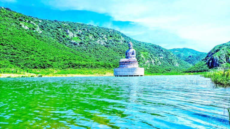राजगीर में बढ़ा पर्यटकों का आकर्षण, गर्म जलस्रोत से रोपवे तक खूब पसंद