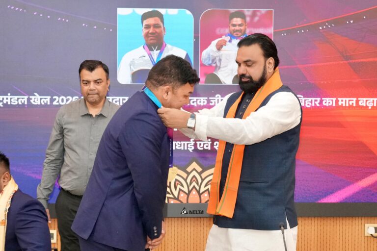 राष्ट्रीय खेल दिवस पर सम्राट चौधरी ने बिहार के पैरा एथलीटों को किया सम्मानित