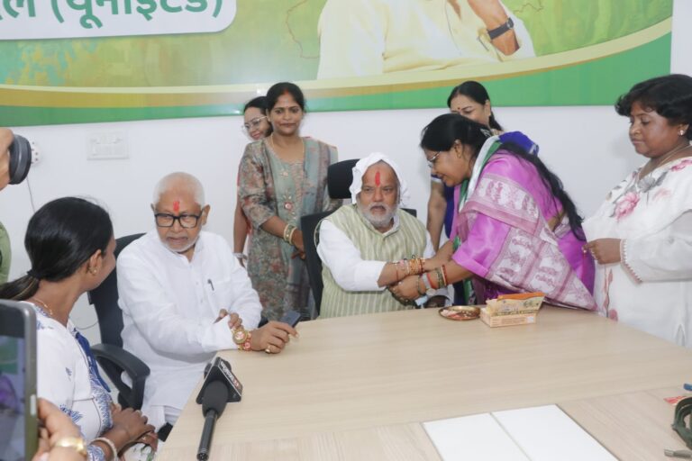 रक्षाबंधन पर मंत्री श्रवण कुमार ने दिया सामाजिक सौहार्द का संदेश
