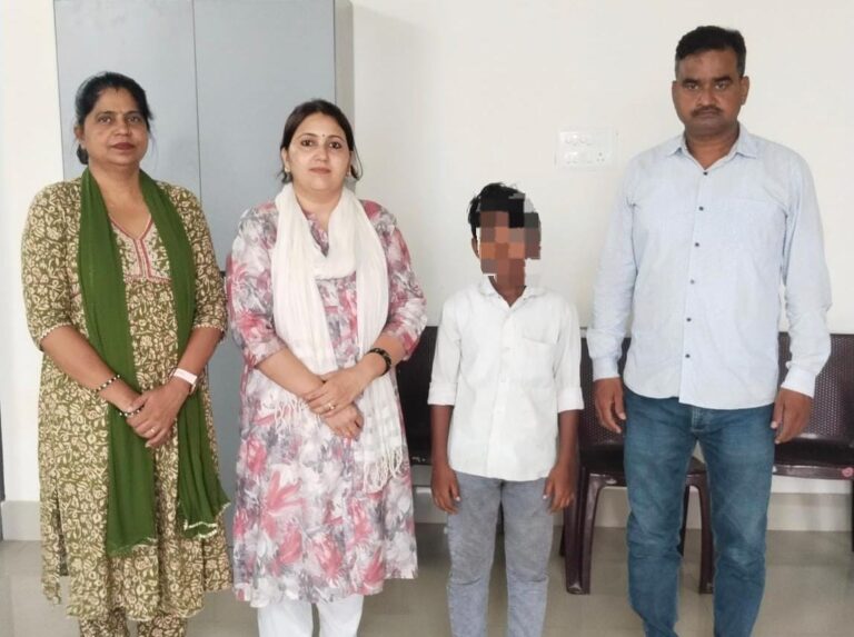 ऑपरेशन ‘नन्हे फरिश्ते’ के तहत भटके 13 वर्षीय बालक को सुरक्षित बरामद कर बाल कल्याण समिति को सौंपा