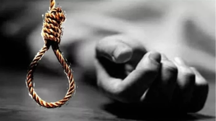 दो बच्चों के पिता ने फंदे से लटक कर खुदकुशी