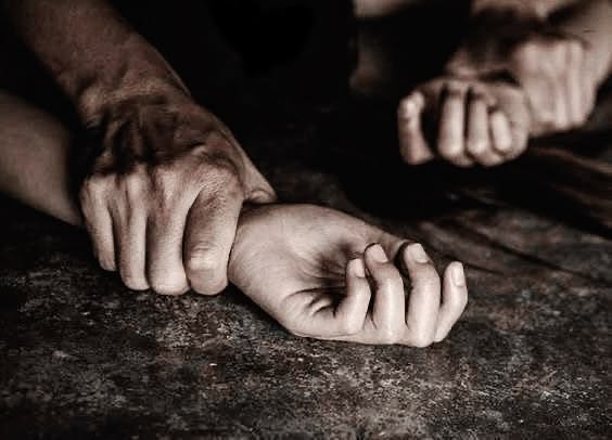 अस्पताल जाने के लिए निकली 7वीं की छात्रा अचानक रास्ते से हुई गायब, 6 घंटे बाद नहर के पास मिली तो खुली खौफनाक सच्चाई 7वीं की छात्रा अचानक रास्ते से हुई गायब
