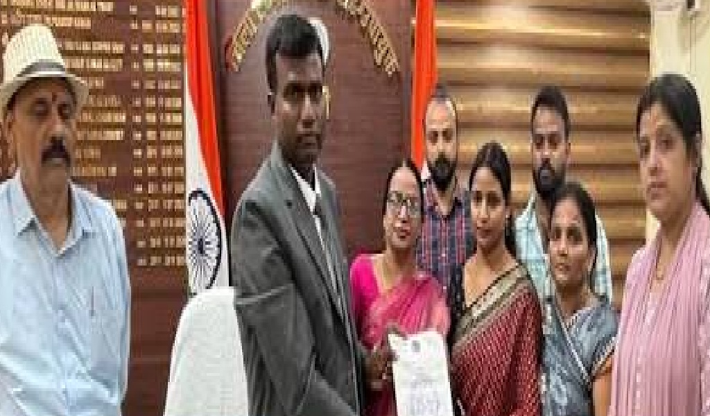 वियतनाम सड़क हादसे में मृत