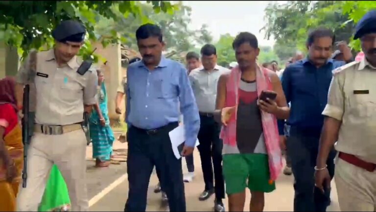 साहिबगंज में वोटर लिस्ट से जुड़े फर्जी दस्तावेजों पर FIR साहिबगंज में वोटर लिस्ट से जुड़े फर्जी दस्तावेजों पर FIR