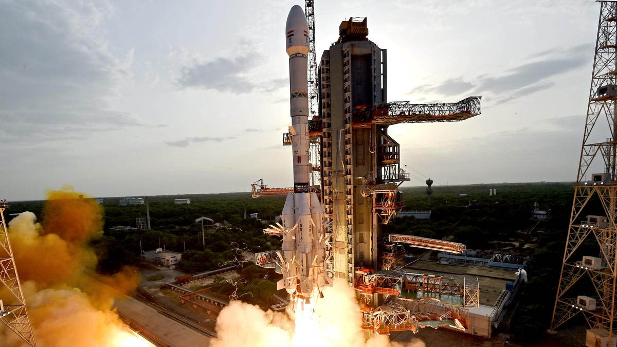 GSLV-F17 Launch: ISRO ने EOS-05 सैटेलाइट को सफलतापूर्वक भेजा