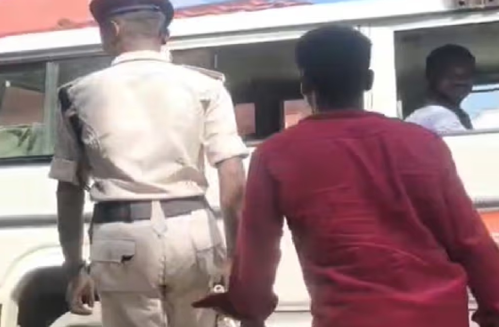 दो आरोपी गिरफ्तार