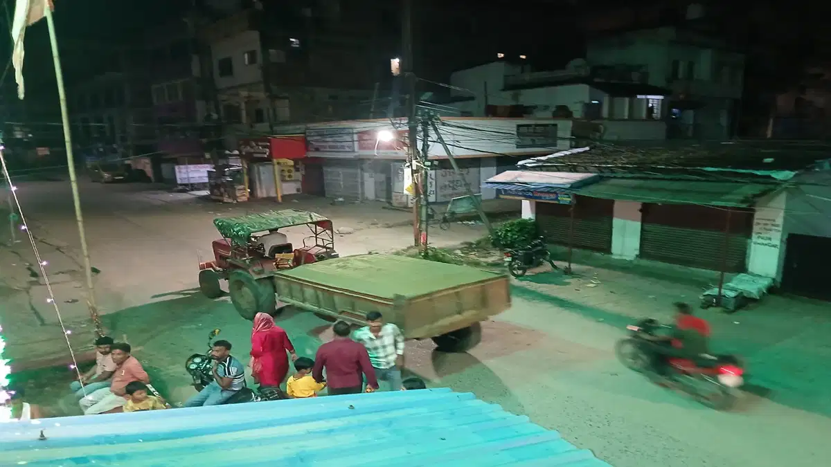 बोकारो में रात के अंधेरे में कथित अवैध बालू कारोबार!