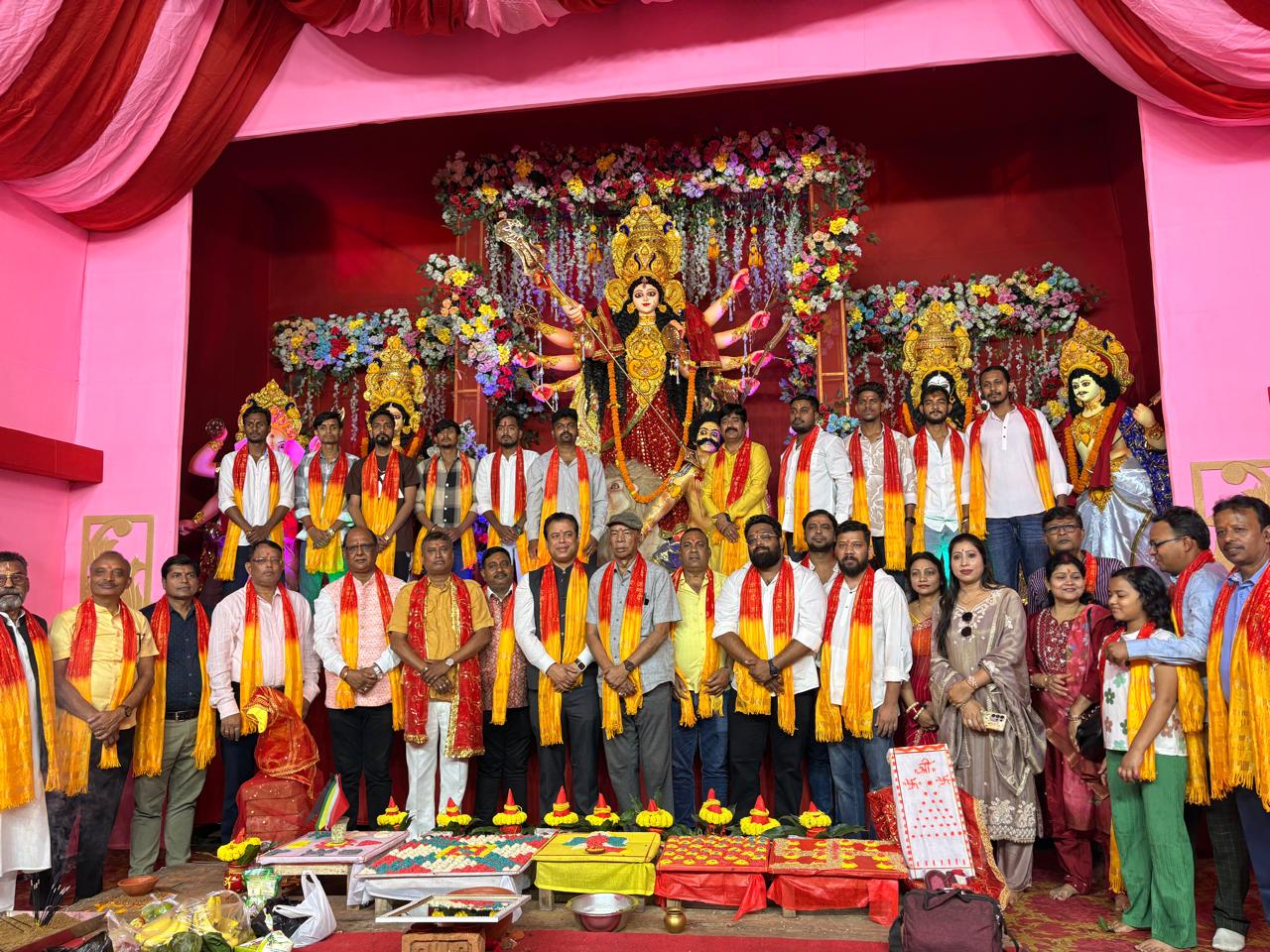 मेयर रोशनी खलखो और डिप्टी मेयर नीरज कुमार रहे मौजूद