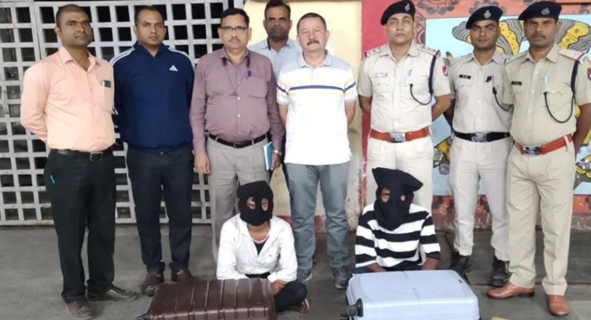 27 किलो गांजा के साथ ओडिशा के दो युवक गिरफ्तार
