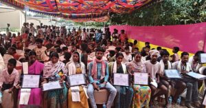 नवरात्र के पहले दिन 68 आदिवासी परिवारों को मिले नए घर, अदाणी फाउंडेशन ने कराया गृह प्रवेश