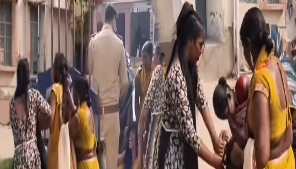 महिला थाना परिसर में महिलाओं के बीच मारपीट, वीडियो वायरल