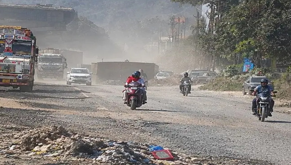 NH 33 की हालत