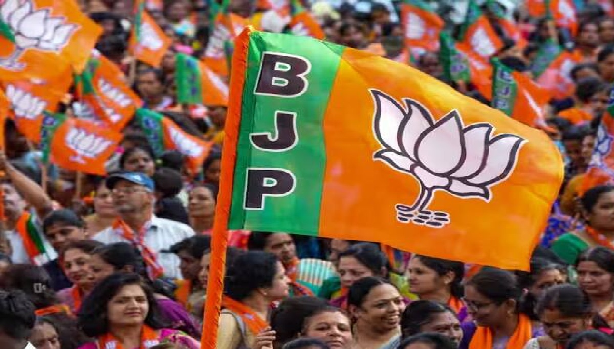 BJP ने बंगाल और उत्तराखंड से उतारे उम्मीदवार